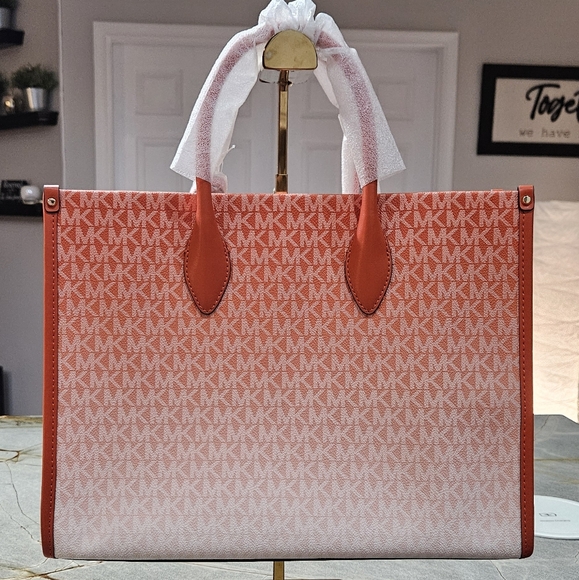 Michael Kors Mirella Ombre Coral and White Tote/Crossbody Bag NWT - Picture 10 of 16